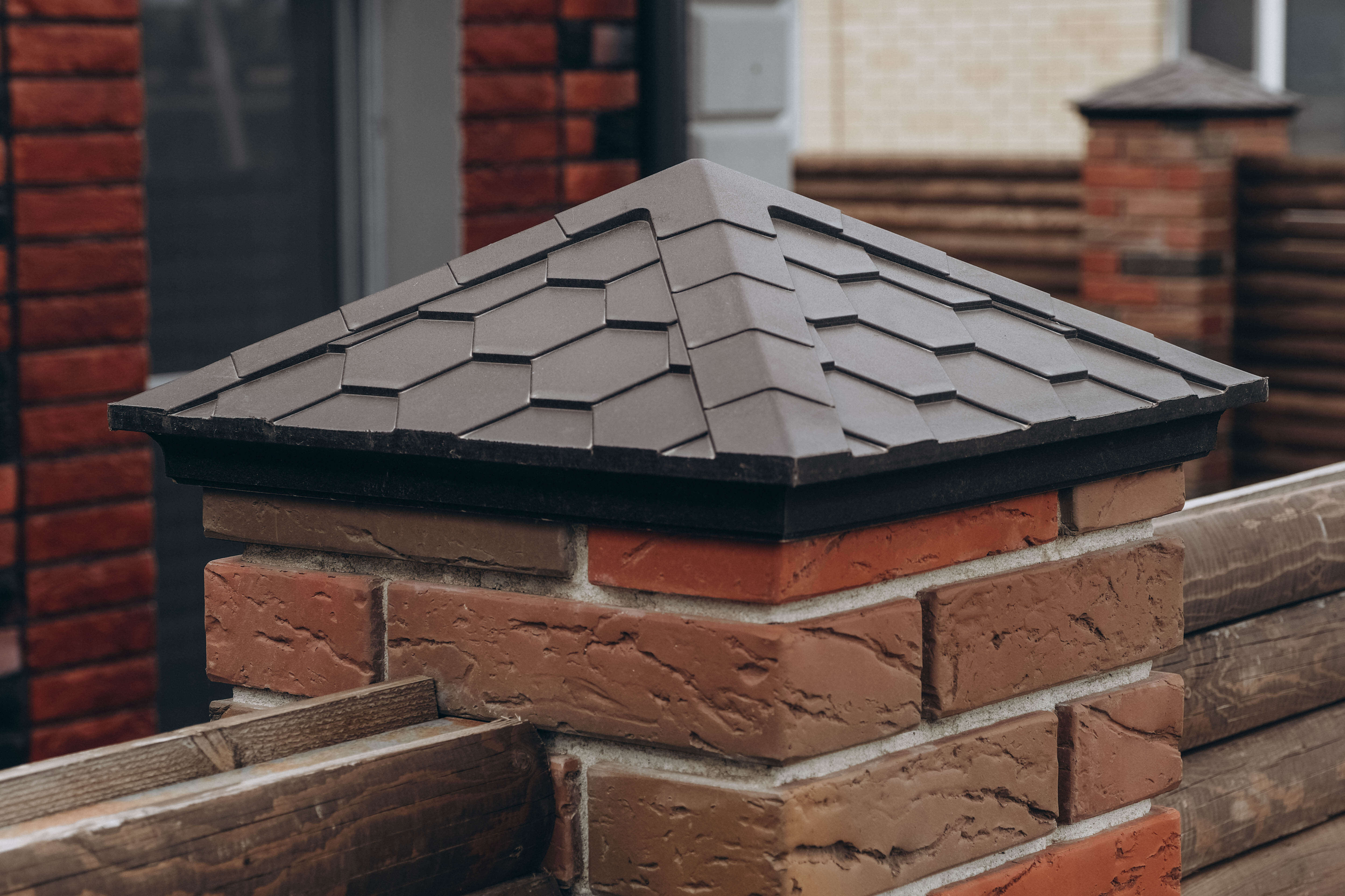 Колпак Zking Эверест Коричневый на столб 1.5х1.5 кирпича (390х390мм) в Кызыле фото